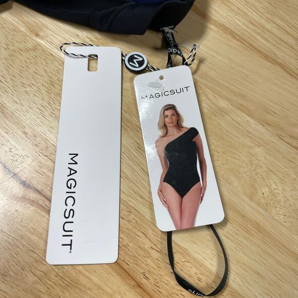 Magicsuit NWT Goddess One Shoulder Underwire One Piece Colorblock Size 10 - Picture 5 of 13
